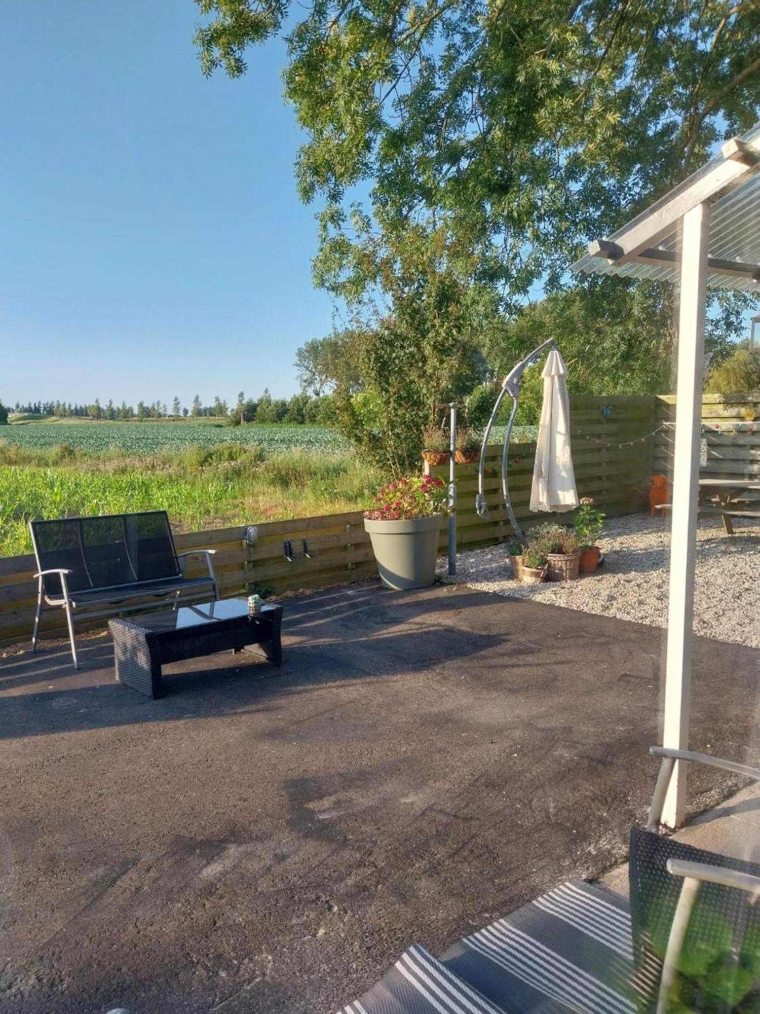 Vakantiewoning Hem Eksteriør bilde